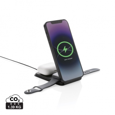 Logotrade Logogeschenke das Foto: Swiss Peak 15W 3-in-1 magnetischer Wireles Charger aus rPU