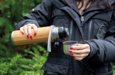 Logotrade Geschäftsgeschenke das Foto: Auslaufsichere Bambus-Vakuumflasche