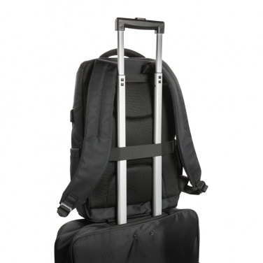 Logotrade Werbeartikel das Foto: Swiss Peak AWARE™ RPET Voyager 15.6" Laptop Rucksack