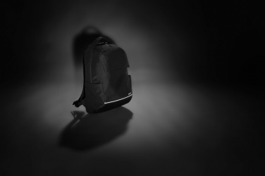 Logotrade Werbeartikel das Foto: Swiss Peak Brooke AWARE™ 15,6" Laptop-Rucksack aus rPET