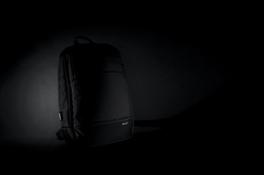 Logotrade Werbeartikel das Foto: Swiss Peak AWARE™ moderner 15,6" Laptop-Rucksack