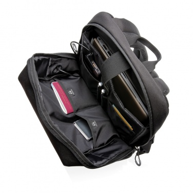 Logotrade Werbeartikel das Foto: Swiss Peak AWARE™ RFID und USB A-Laptop-Rucksack