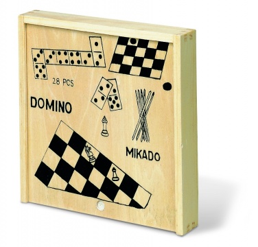 Logotrade Geschäftsgeschenke das Foto: Spielesammlung in Holzbox