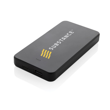 Logotrade Logogeschenke das Foto: Boostcore 10.000mAh Powerbank aus RCS rec. Kunststoff