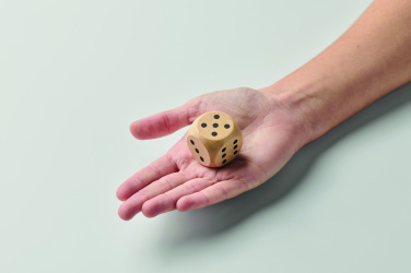 Logotrade Werbegeschenke das Foto: Spielwürfel Schima-Holz Ø 3cm