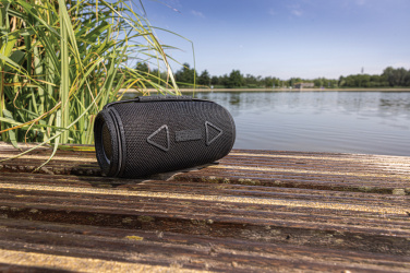 Logotrade Werbegeschenke das Foto: Prisma 16W IPX4 Speaker aus RCS rec. rPET