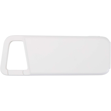 Logotrade Geschäftsgeschenke das Foto: Alkes 12 W 5.000 mAh wasserfeste Powerbank aus recyceltem Kunststoff mit Karabinerhaken