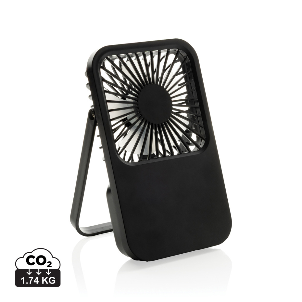Logotrade werbemittel das Foto: Aervina wiederaufladbarer Tischventilator aus RCS rec. ABS