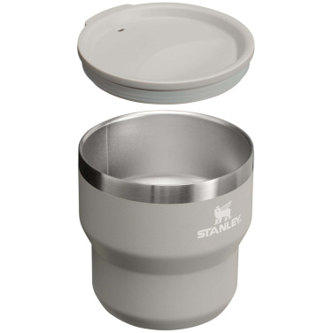 Logotrade werbemittel das Foto: Stanley Stay Hot 295 ml Edelstahl isolierter, stapelbarer Camp Becher