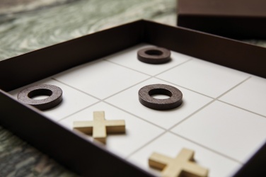 Logo trade promotional items image of: VINGA Criss-cross coffee table game
