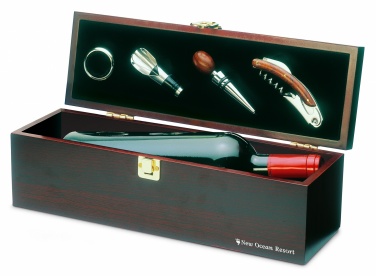 Logo trade promotional giveaway photo of: Wine set in wine box