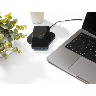 Logotrade corporate gift image of: Bamboo Wireless Charger 15W