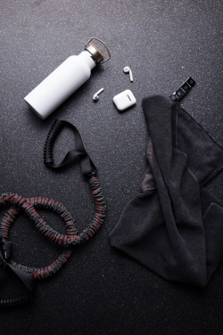 Logotrade reklaamkingituse foto: VINGA GRS RPET spordirätik, 40 x 80 cm