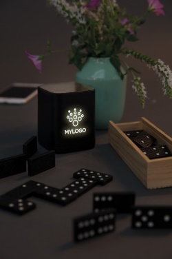 Logotrade meene foto: Valgustage logoga juhtmevaba kõlar