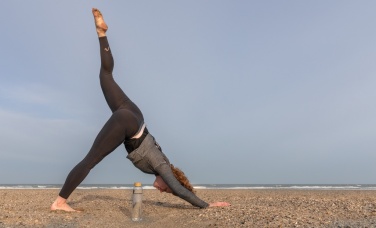 Logotrade meened pilt: Impact borosilikaatklaasist pudel bambusest kaanega