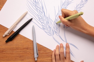 Logo trade meene pilt: Nisu õlgedest pastakas