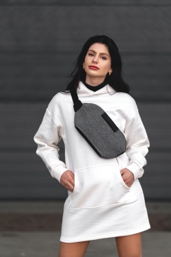 Logo trade firmakingi pilt: Õlakott Urban Bumbag