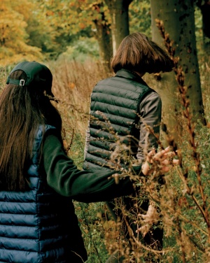 Logotrade reklaamkingid pilt: Iqoniq Meru naiste taaskasutatud polüestrist vest