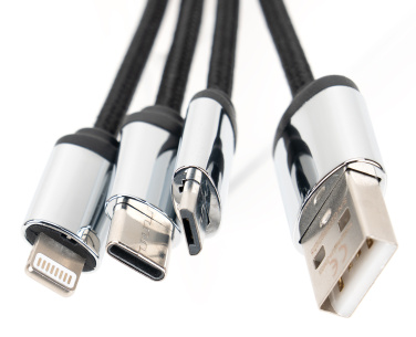 Logotrade firmakingitused pilt: 4-ühes kaabel puidust korpuses helendava logoga