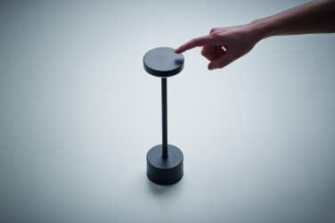 Logotrade meened pilt: BISTRO alumiiniumist laualamp