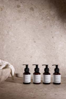 Logotrade ärikingituse foto: VINGA x TGL keha- ja kätehoolduskomplekt