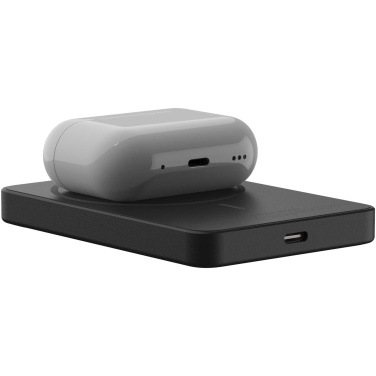 Logotrade meened pilt: Xtorm Go2 15W 5000 mAh juhtmevaba akupank