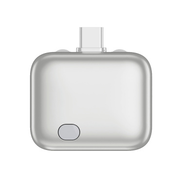 Logotrade firmakingituse foto: ChargeGuard RCS automaatse lahtiühendamise USB-C adapter