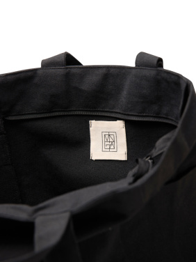 Logotrade mainoslahja ja liikelahja kuva: VINGA Hilo AWARE™ -tote vetoketjulla