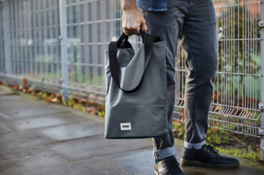 Logotrade reklaminės dovanos nuotrauka: „Black+Blum“ 16 litrų talpos izoliuotas krepšys / aušintuvas