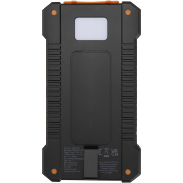 Logotrade dāvanas foto: Altair 5000 mAh 10 W pārstrādātas plastmasas izturīga saules enerģijas pārnēsājamā baterija ar iebūvētu lukturīti