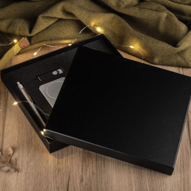 Logotrade Ideja dāvanas foto: #Premium kinkekarp Univer