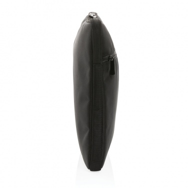 Логотрейд pекламные подарки картинка: Чехол для ноутбука Swiss Peak AWARE™ RPET Voyager 15,6"