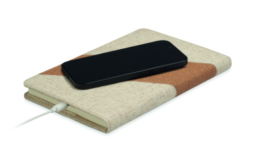Логотрейд pекламные cувениры картинка: A5 notebook with 15W charger