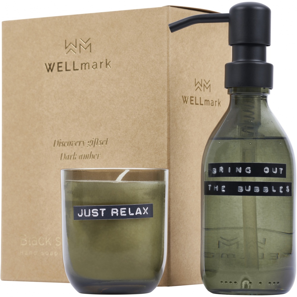 Logotrade profilreklam bild: Wellmark Discovery set med 200 ml handtvål med pump och 150 g doftljus – mörk bärnstensdoft