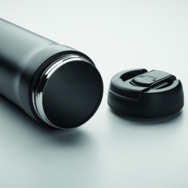 Logotrade profilprodukter bild: Termo flaska dubbelvägg 700ml