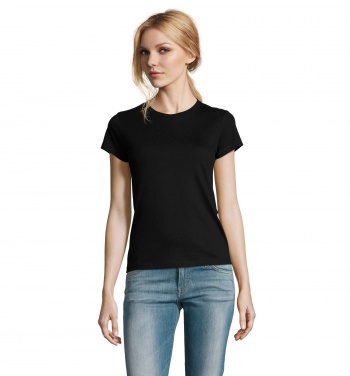 Logotrade kampanjprodukter bild: T-Shirt IMPERIAL DAM 190g