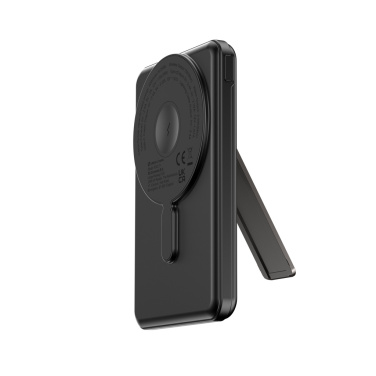 Logotrade profilprodukter bild: Urban Vitamin Redwood 5in1 5000mah 20WPD magnetisk powerbank