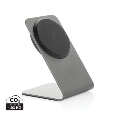 Logotrade kampanjprodukter bild: Terra aluminium 15W magnetisk trådlös telefonställ för mobil