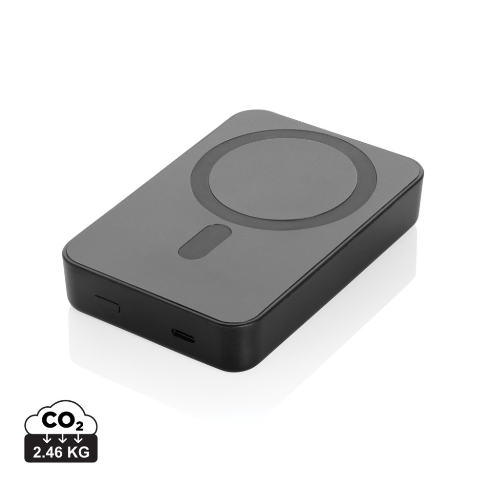 Logotrade presentreklam bild: Amporia RCS plast 10 000 mAh magnetisk powerbank