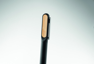 Logotrade profilprodukter bild: Penna med twistfunktion