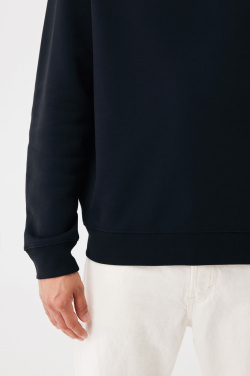 Logotrade reklamprodukter bild: IQONIQ Torla sweatshirt i återvunnen bomull
